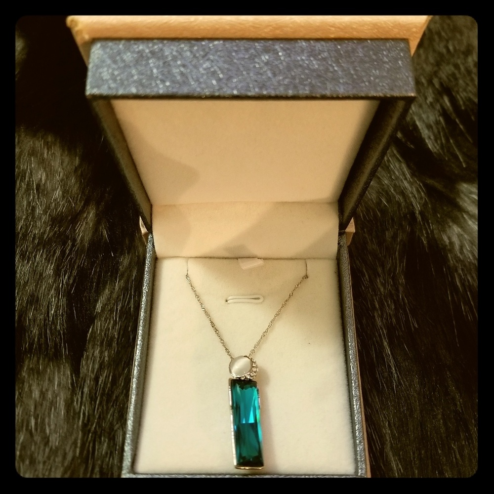 Vintage design necklace